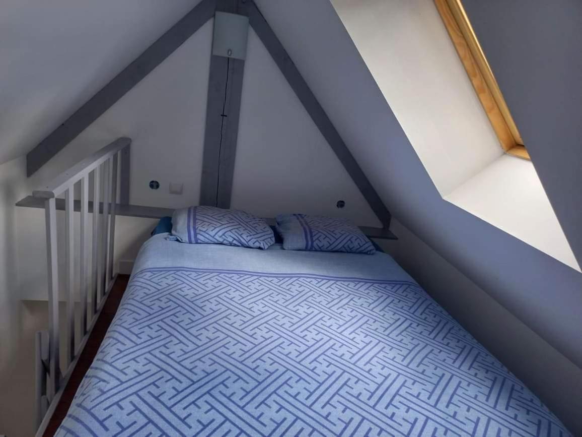 17, Face A La Gare Apartment Lannion Luaran gambar