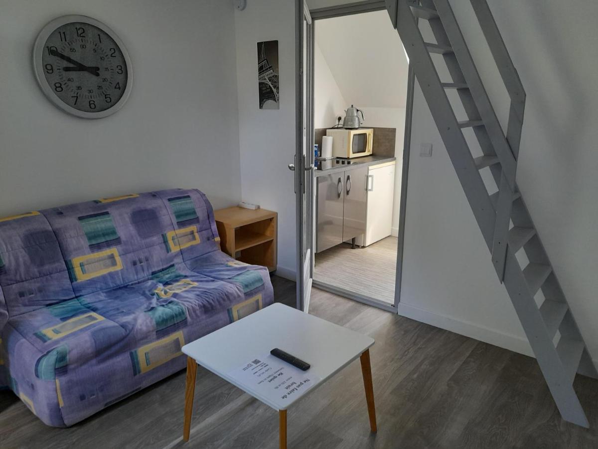 17, Face A La Gare Apartment Lannion Luaran gambar