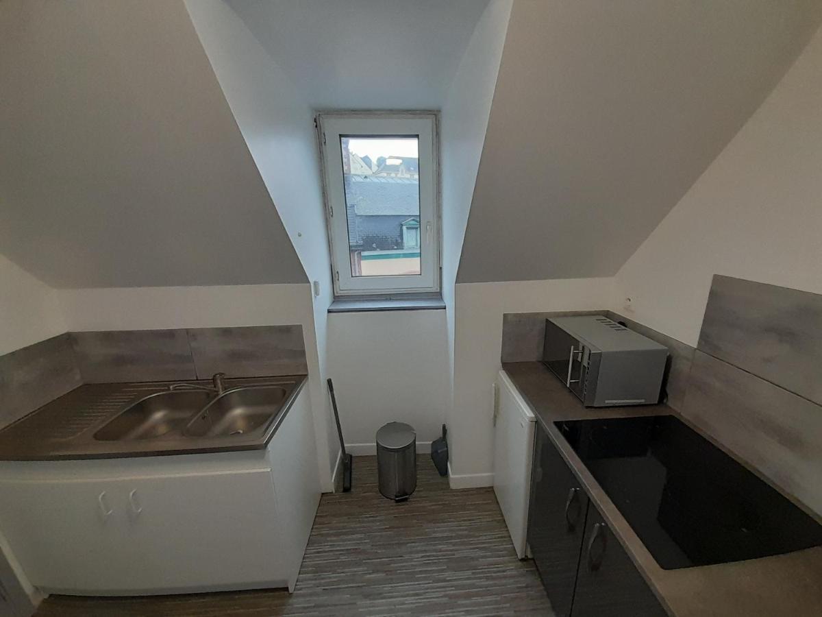 17, Face A La Gare Apartment Lannion Luaran gambar