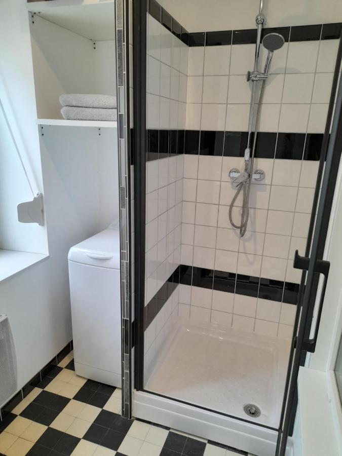 17, Face A La Gare Apartment Lannion Luaran gambar